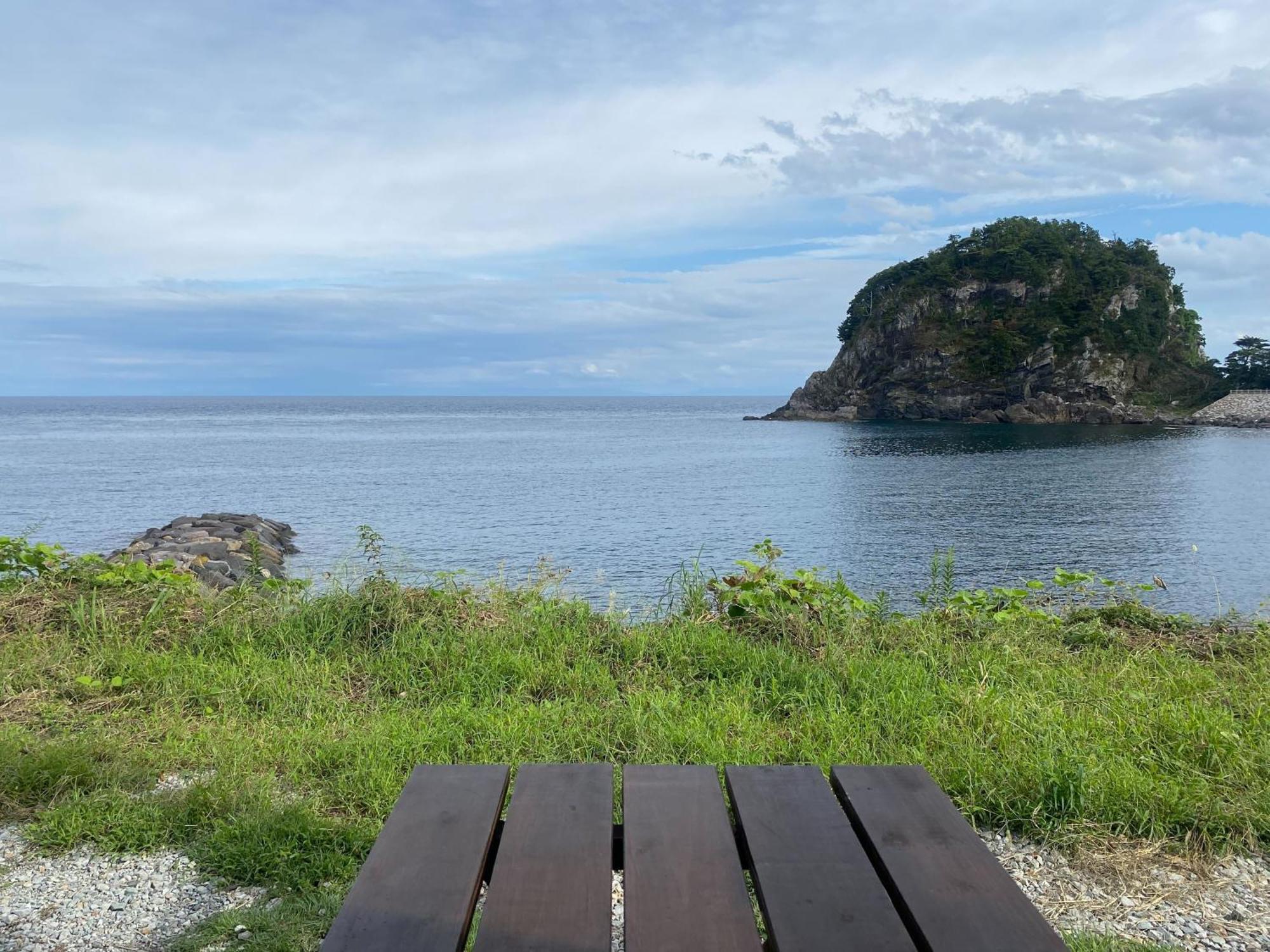 ホテル Retreat佐渡風島 グランピング- Self Check-In Only 佐渡市 エクステリア 写真